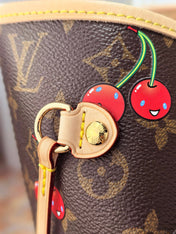 LV 25S NEVERFULL 31 IN DARK BROWN MONOGRAM CHERRY LEATHER TRIM GOLD HARDWARE