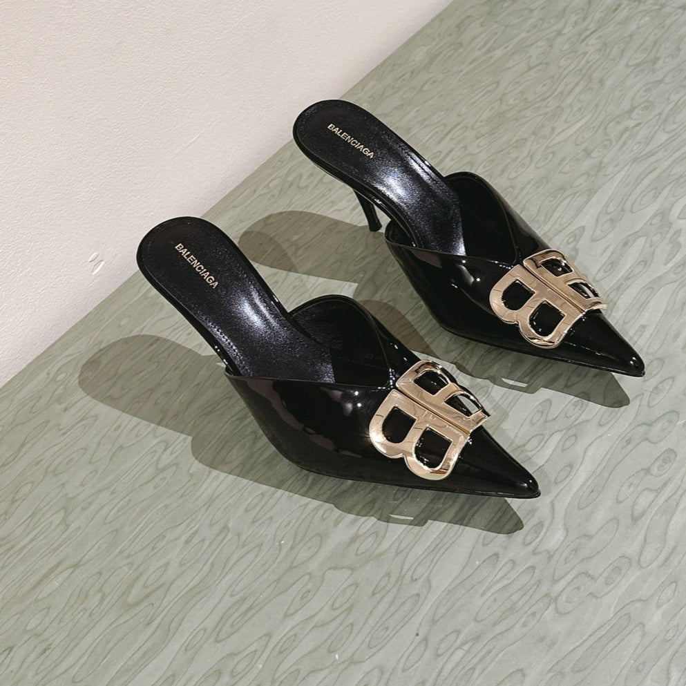 POINTED BB GOLD BUCKLE HIGH MULES IN BLACK PATENT CALFSKIN