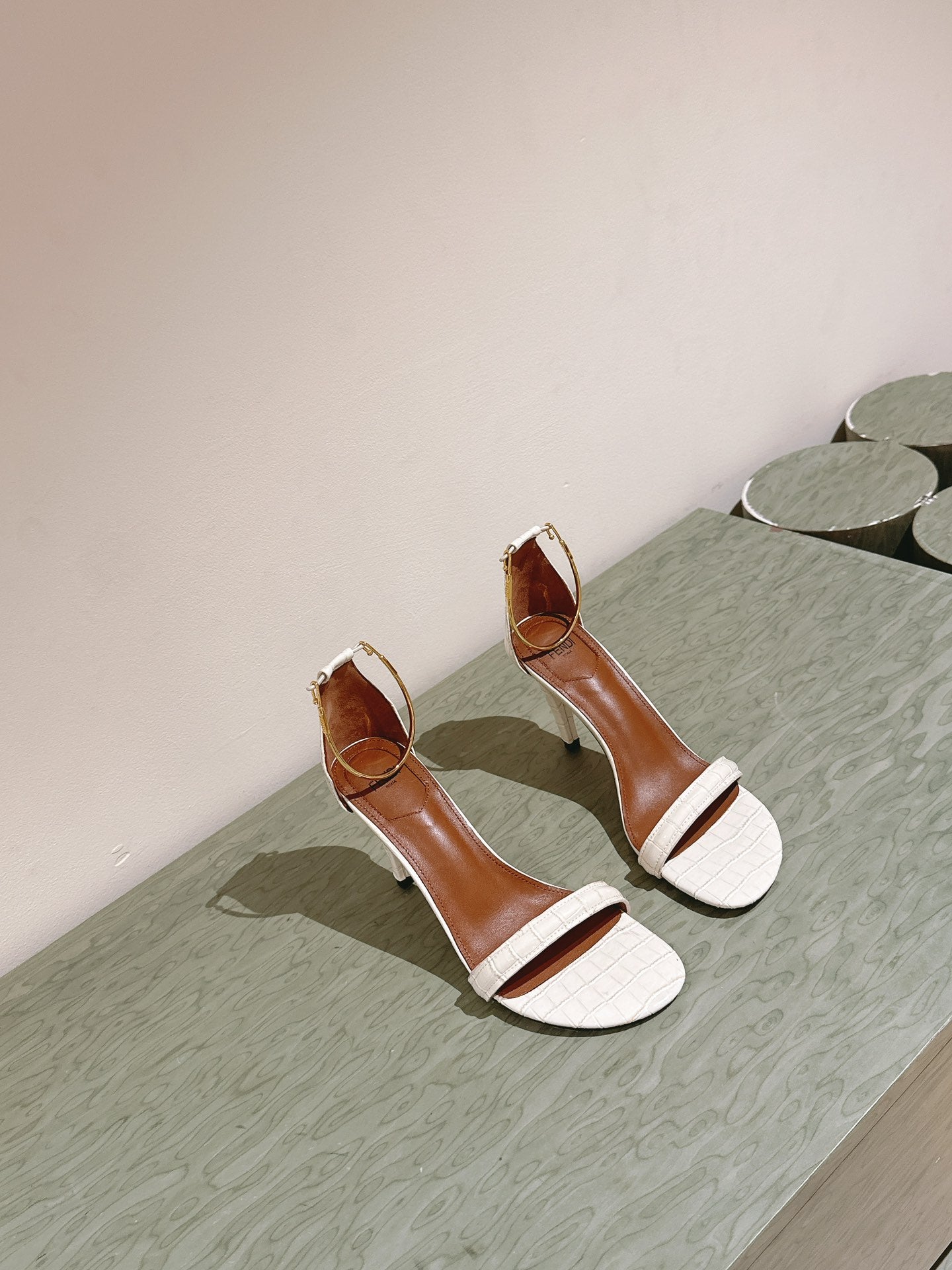 FENDI HIGH-HEELED 85 MM IN WHITE LAMBSKIN WITH GOLD HARDWARE