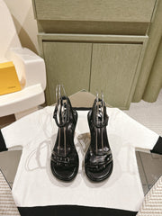 FENDI BAGUETTE HIGH HEELS 85MM IN BLACK LAMBSKIN WITH GOLD HARDWARE