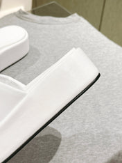 RISE SANDALS IN WHITE SHINY LAMBSKIN GOLD BUCKLE