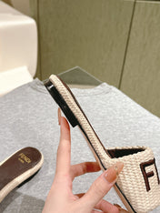 FENDI SIGNATURE MULE SLIDES IN WHITE FIBRE WITH BROWN EMBROIDERED LOGO