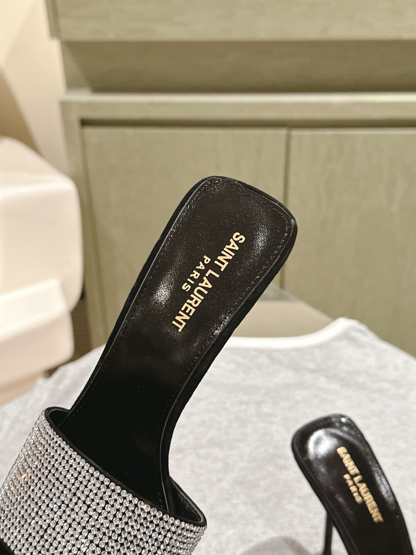 YSL 25S HEELED SANDALS 100 MM IN BLACK LAMBSKIN WITH WHITE RHINESTONE-EMBELLISHED STRAP