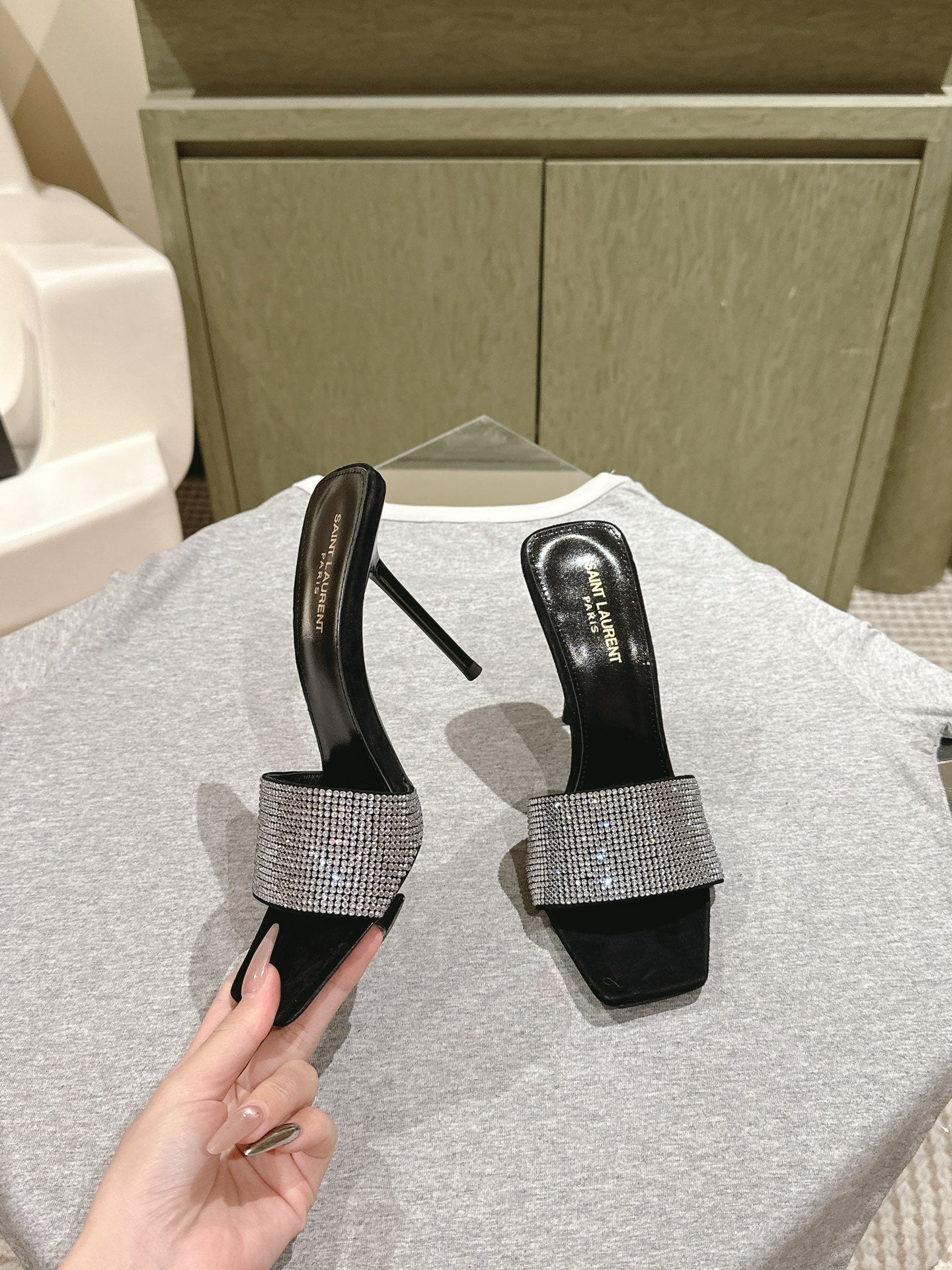 YSL 25S HEELED SANDALS 100 MM IN BLACK LAMBSKIN WITH WHITE RHINESTONE-EMBELLISHED STRAP