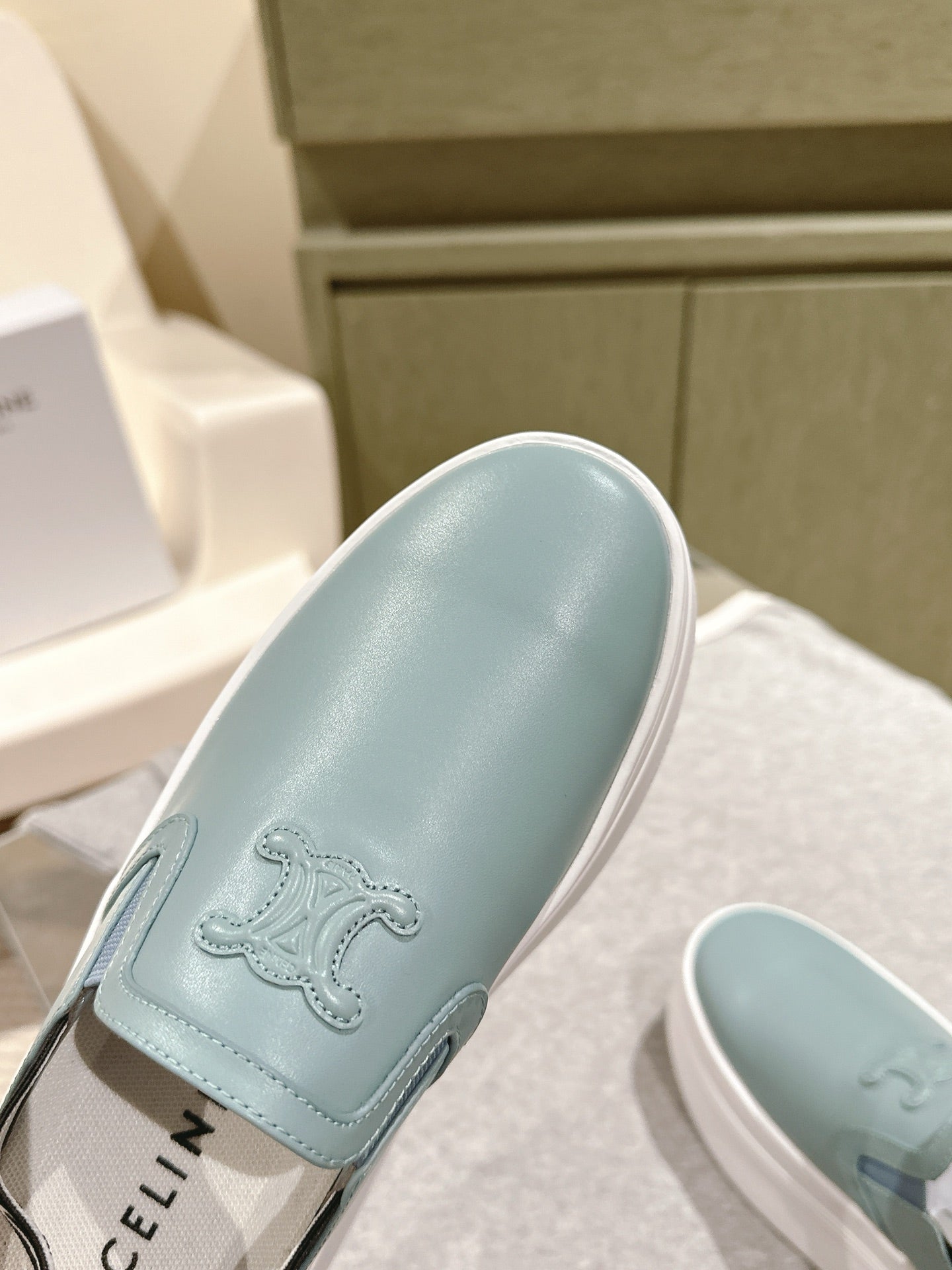 THICK-SOLED ELASTIC BACKLESS SHOES GRANNY SMITH BLUE SHINY CALFSKIN