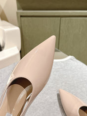 ALAIA SLINGBACK 25S IN LIGHT BEIGE PATENT LEATHER