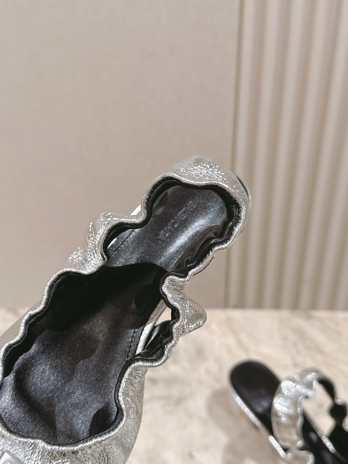 BALENCIAGA 25S HIGH SLINGBACK 45 MM IN SILVER LAMBSKIN WITH SILVER HARDWARE