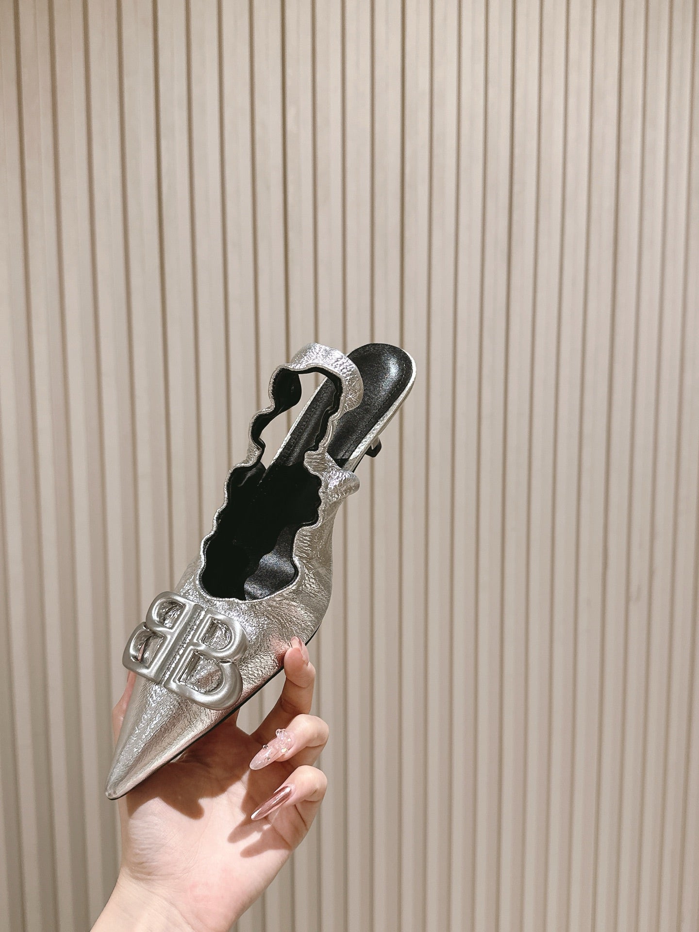 BALENCIAGA 25S HIGH SLINGBACK 45 MM IN SILVER LAMBSKIN WITH SILVER HARDWARE