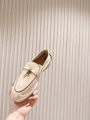 LP LOAFERS 25S IN CHAMPAGNE BEIGE SUEDE WITH SILVER HARDWARE