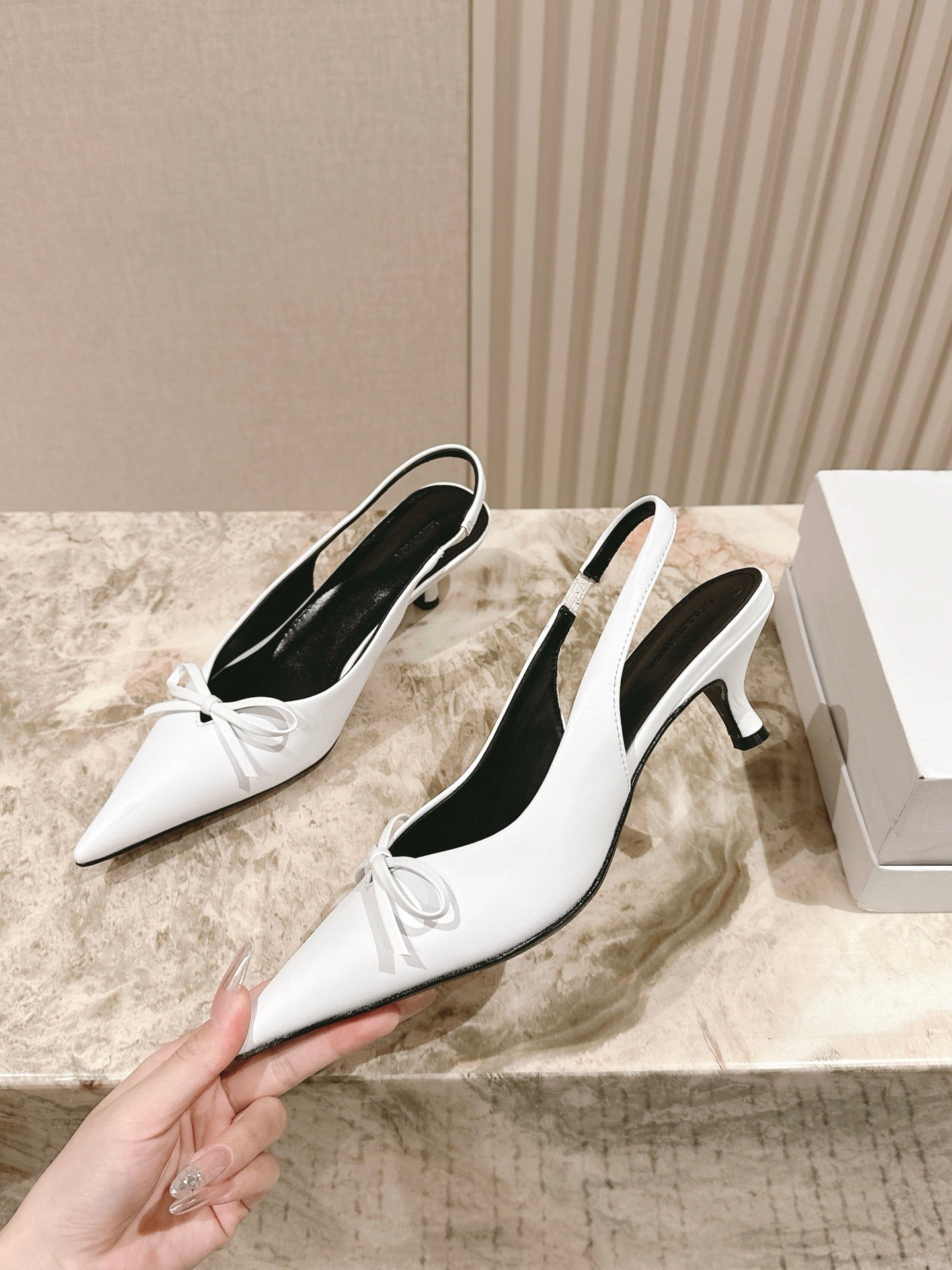BALENCIAGA 25S HIGH SLINGBACK IN WHITE CALFSKIN WITH SMALL BOW