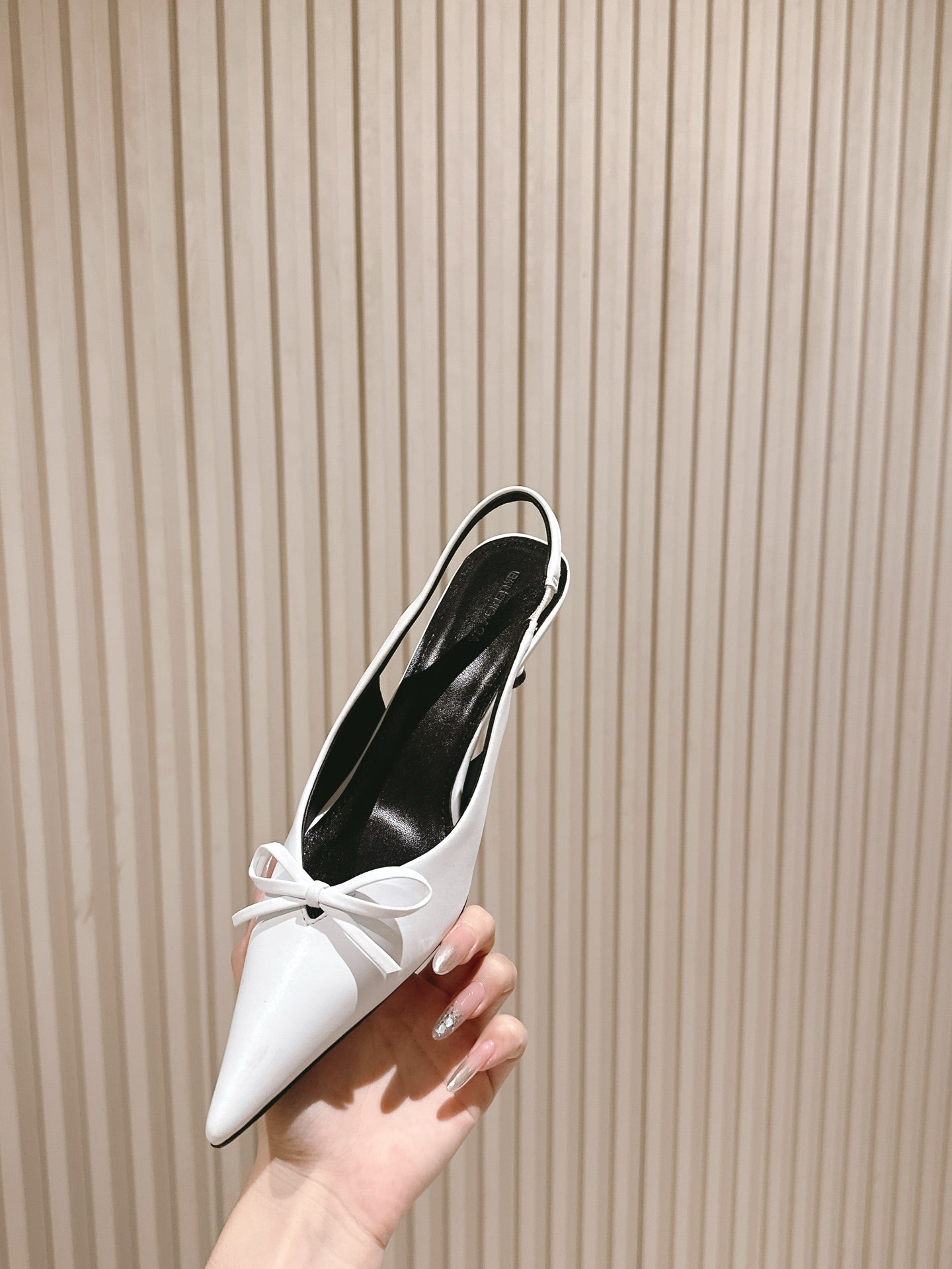 BALENCIAGA 25S HIGH SLINGBACK IN WHITE CALFSKIN WITH SMALL BOW