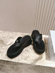 CHLOÉ 26S PLATFORM FLIP-FLOPS IN BLACK LAMBSKIN