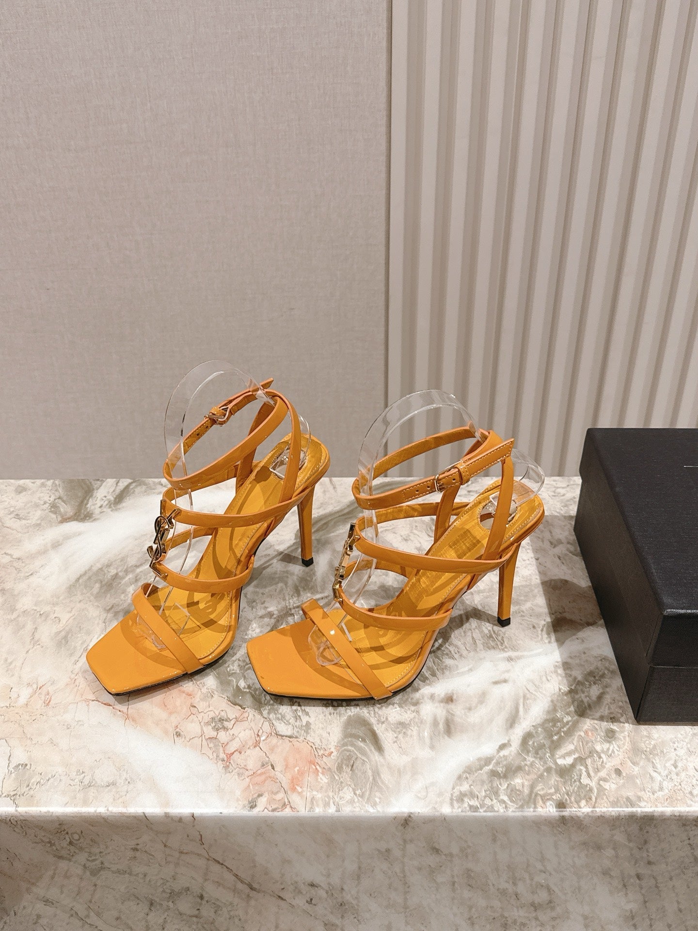 YSL 25S STILETTO HIGH-HEEL SANDALS 100 MM IN DARK ORANGE LAMBSKIN WITH GOLD HARDWARE