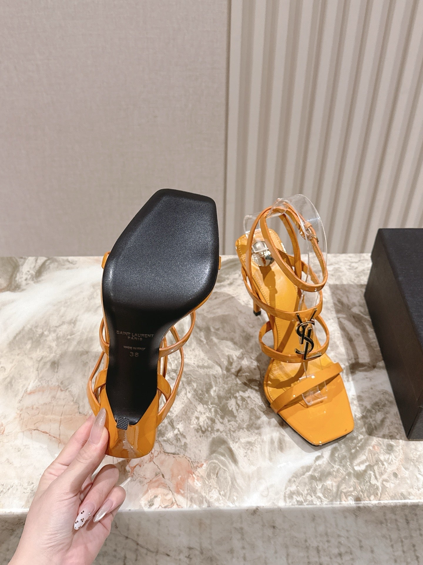 YSL 25S STILETTO HIGH-HEEL SANDALS 100 MM IN DARK ORANGE LAMBSKIN WITH GOLD HARDWARE