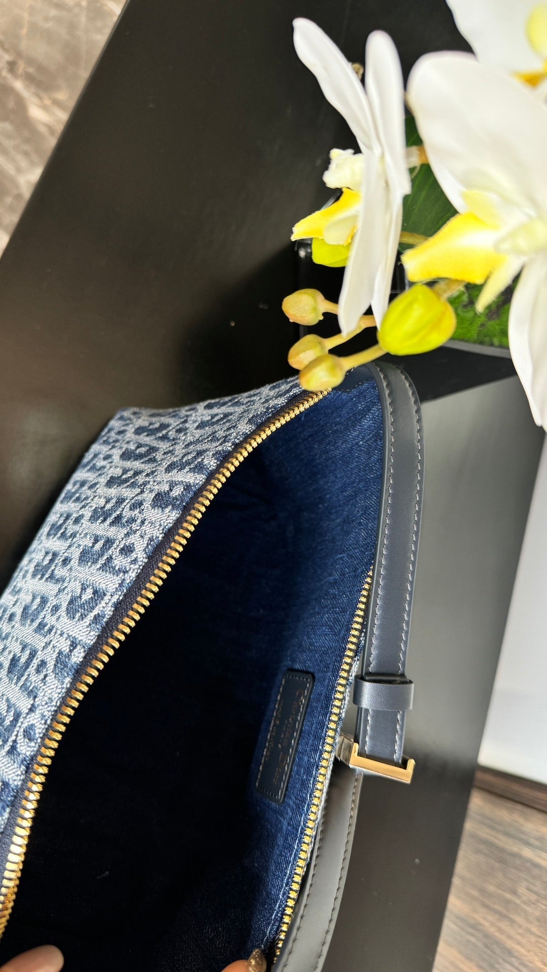 TRAVEL NOMAD POUCH 22 IN BLUE MONOGRAM OBLIQUE JACQUARD