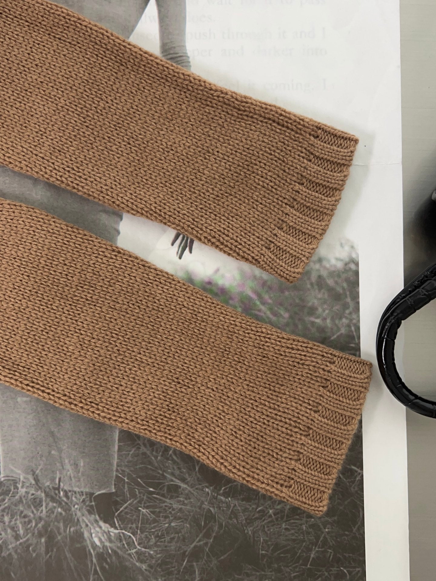 PRADA KNIT TOP STYLE 84