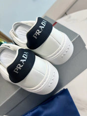 PRADA 25S LEATHER LOGO OUTLET SNEAKERS BLACK AND WHITE CALFSKIN