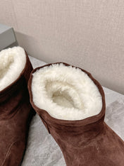 ALASKA BOOTIE IN CHOCOLATE SUEDE AND WOOL LINING