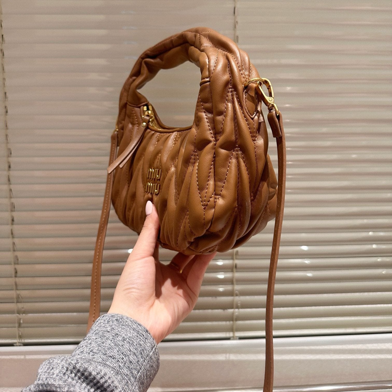 WANDER MATELASSÉ NAPPA HOBO BAG 23 IN CARAMEL BROWN LAMBSKIN