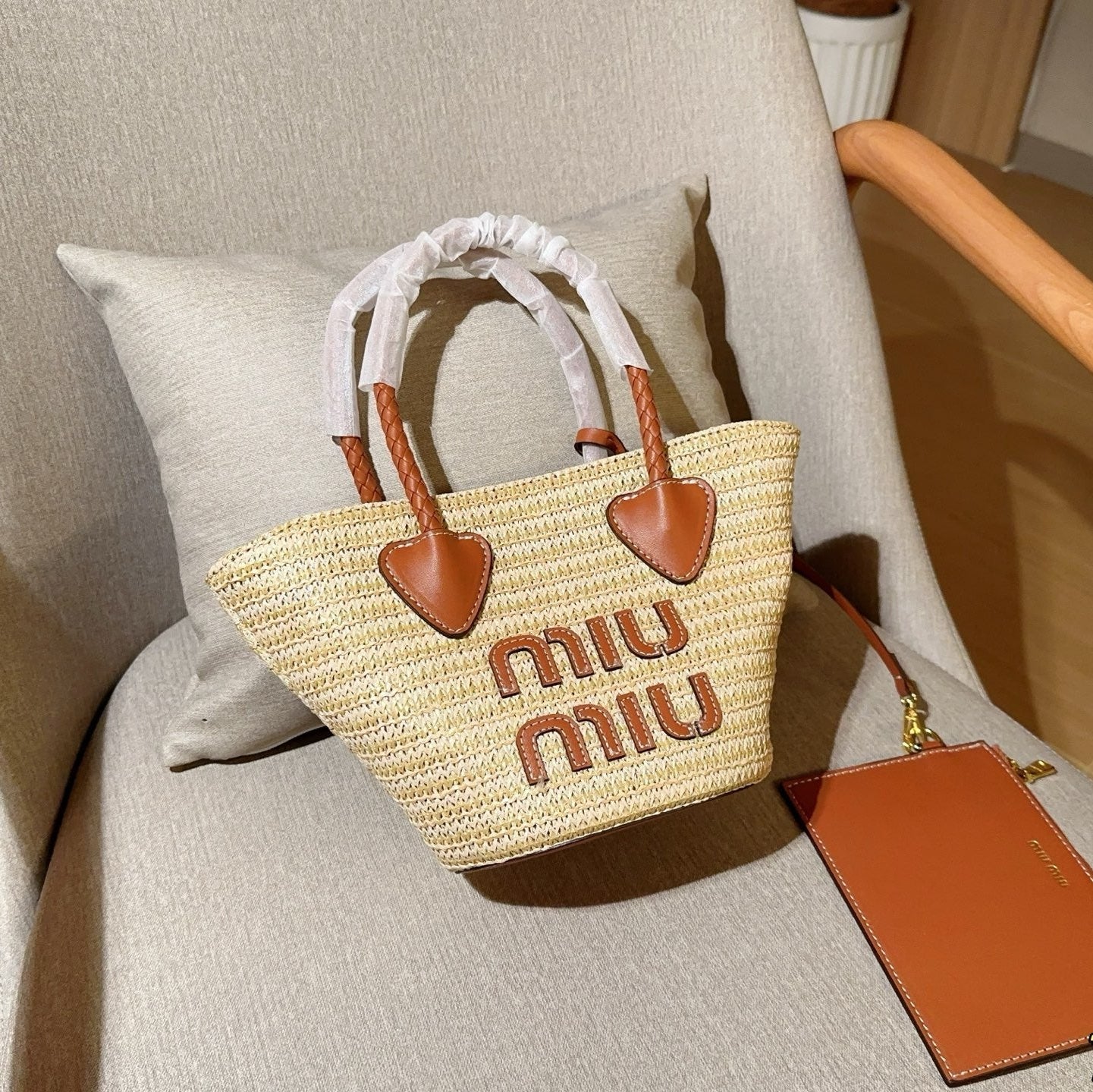 PALMETTO TOTE BAG 18 IN BEIGE WOVEN RAFFIA BROWN CALFSKIN TRIM