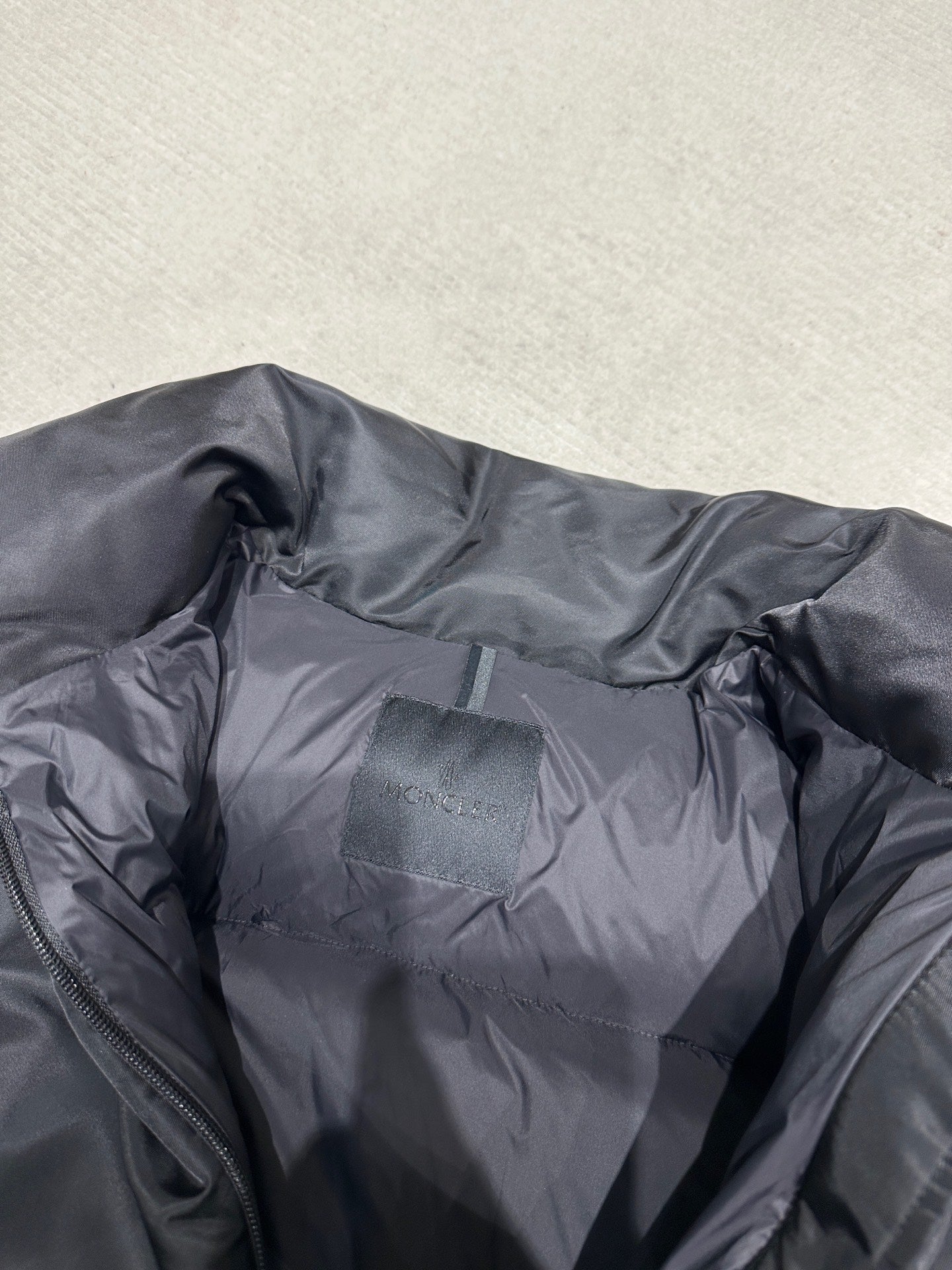 MONCLER JACKET STYLE 325