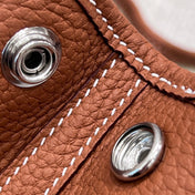 GARDEN PARTY 23CM IN UMBER BROWN CALFSKIN