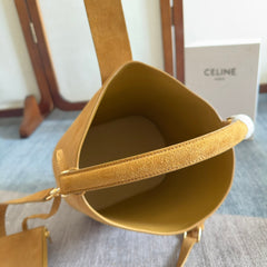 MINI BUCKET LOUISE 25 CARAMEL BROWN IN NUBUCK