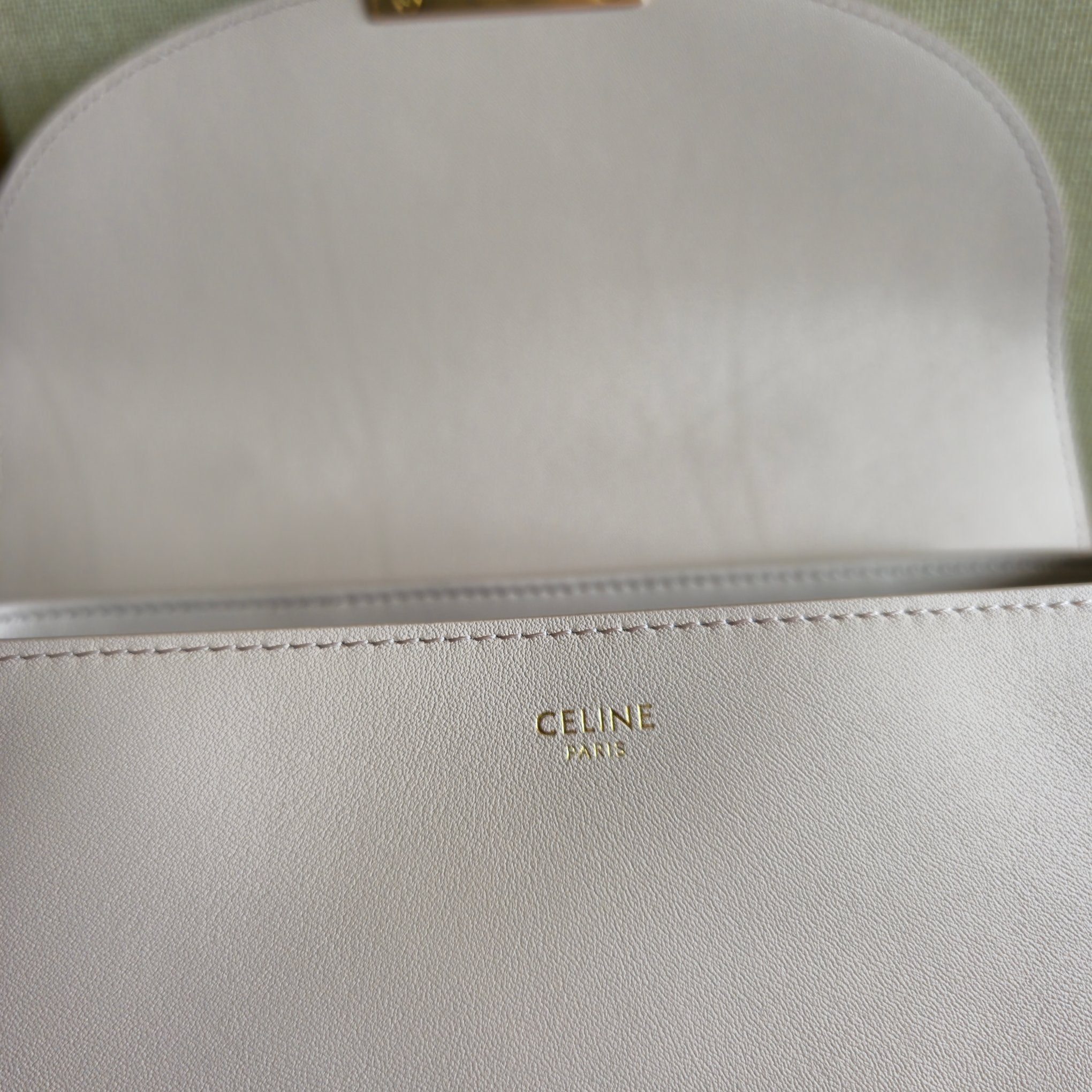 CELINE 25S MEDIUM NINO BAG 25MM IN LIGHT PINK CALFSKIN GOLD HARDWARE