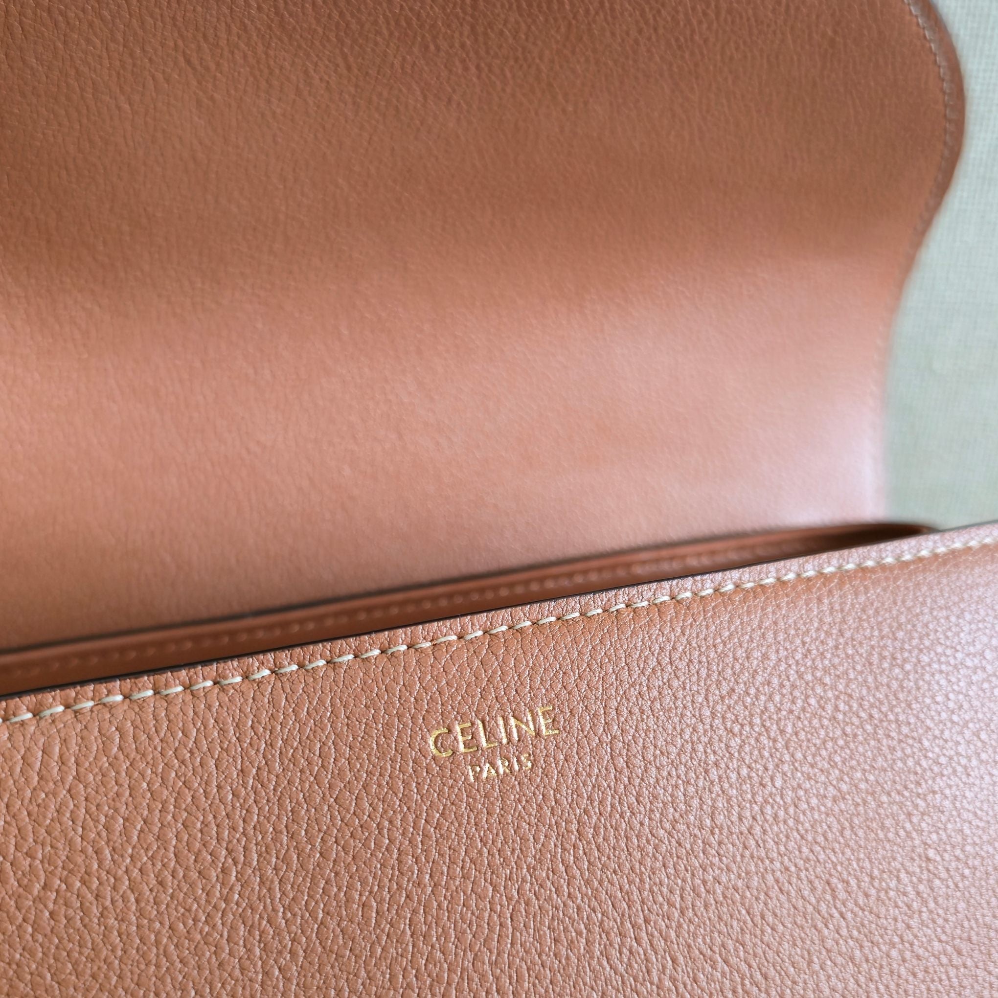 CELINE 25S MEDIUM NINO BAG 25MM IN TAN BROWN CALFSKIN GOLD HARDWARE