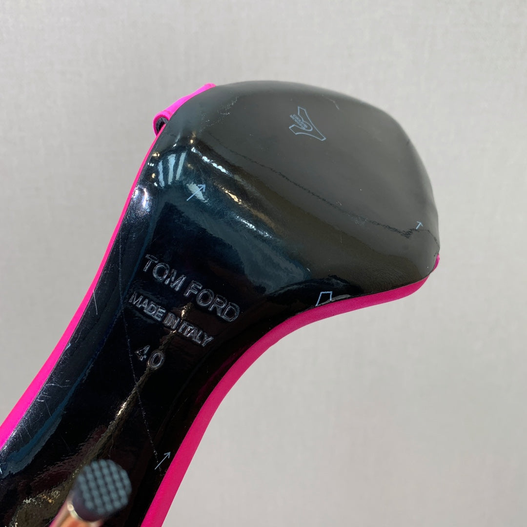 ANKLE SANDAL 10 CM IN BRIGHT PINK SILK AND SHEEPSKIN