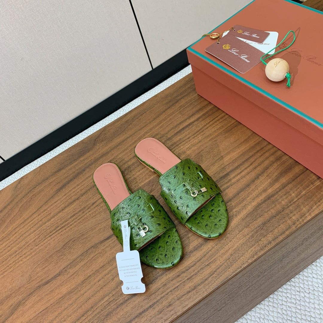 FLAT SLIPPERS IN DARK GREEN LAMBSKIN OSTRICH SKIN
