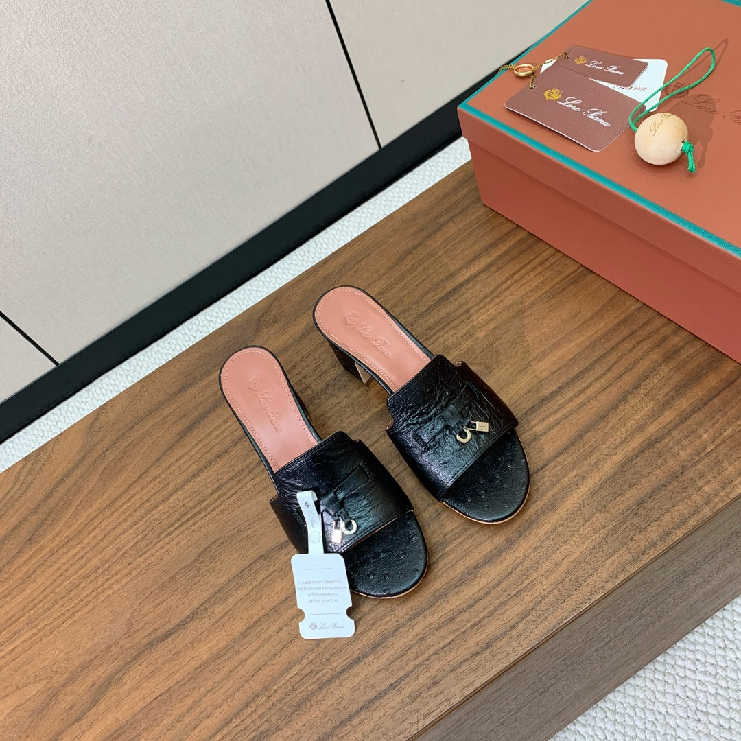 HIGH HEEL IN BLACK LAMBSKIN OSTRICH SKIN