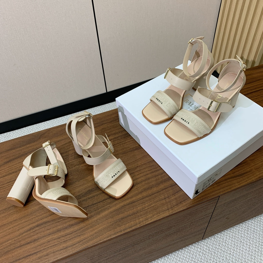 THREE-STRAP HIGH-HEELED EMBROIDERED SANDALS NUDE BEIGE