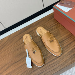 LP FLAT MULES 25S IN BROWN LAMBSKIN WITH SILVER HARDWARE