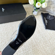 SL CRYSTAL FLAT SANDALS SILVER CALFSKIN