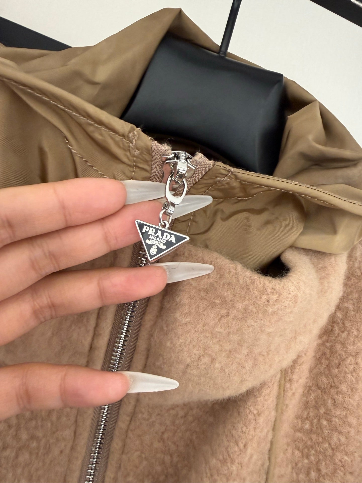 PRADA 25S KHAKI KNIT JACKET 332