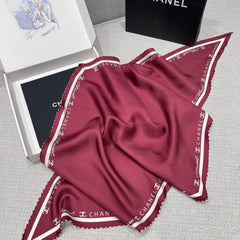 CHANEL 25S SCARF 160 IN SILK 697665