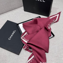 CHANEL 25S SCARF 160 IN SILK 697665