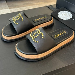 Double C Wood Grain Platform Slippers Black Sheepskin