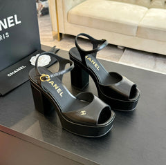 HIGH HEEL PLATFORM SANDALS IN BLACK CALFSKIN