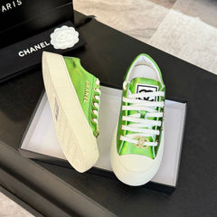 BIG-HEAD COOKIE SHOES IN EMERALD GREEN LAMBSKIN