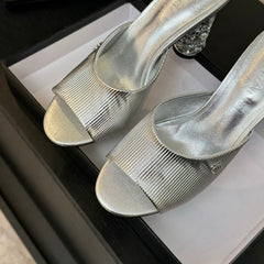 T-STRAP PEARL HEEL 85 MM SANDALS IN SILVER LAMBSKIN MULE