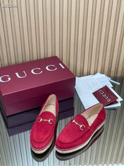 GUCCI 26S LOAFER IN DARK RED SUEDE