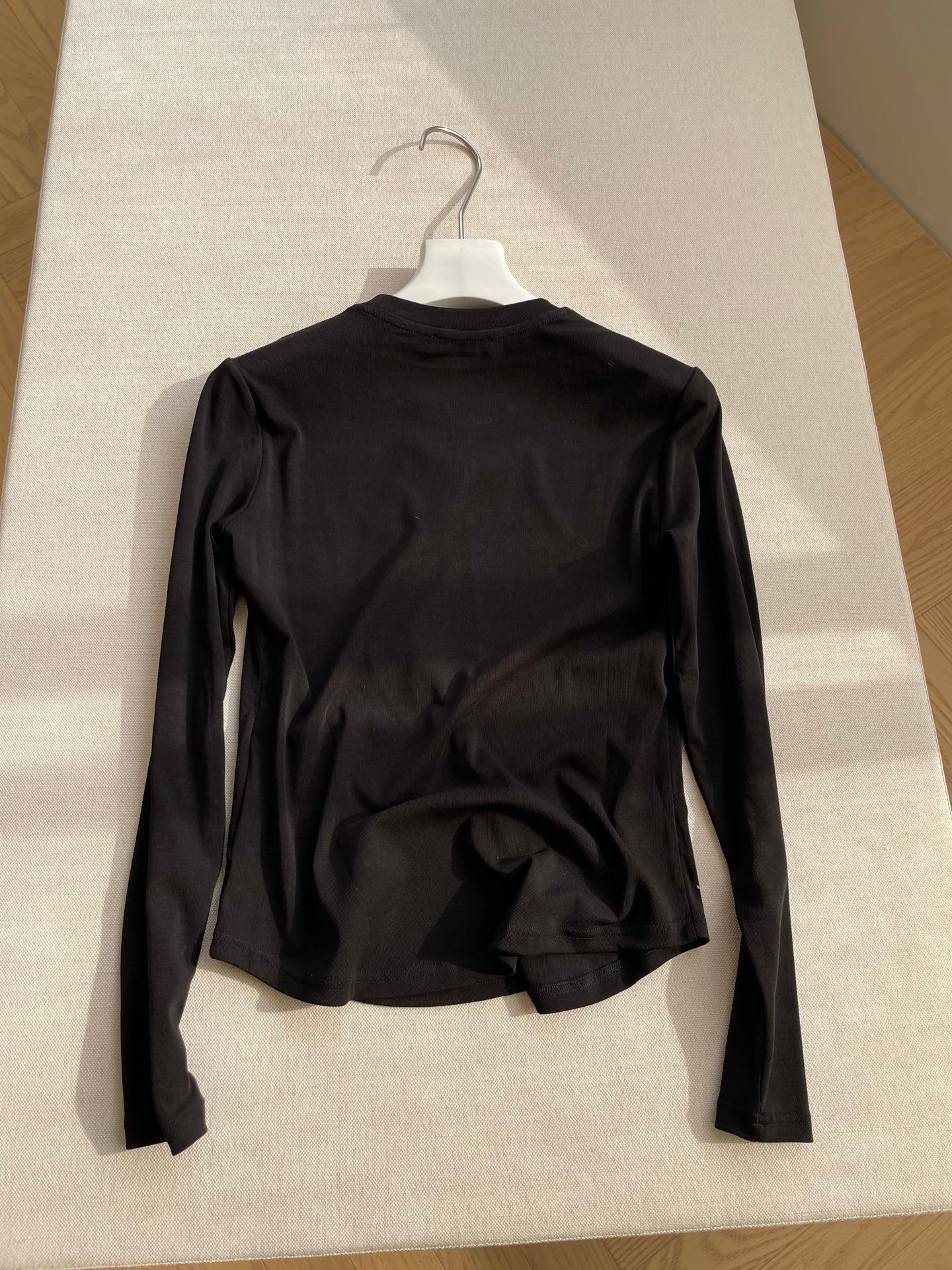 PRADA 25S LONG-SLEEVE T-SHIRT 542