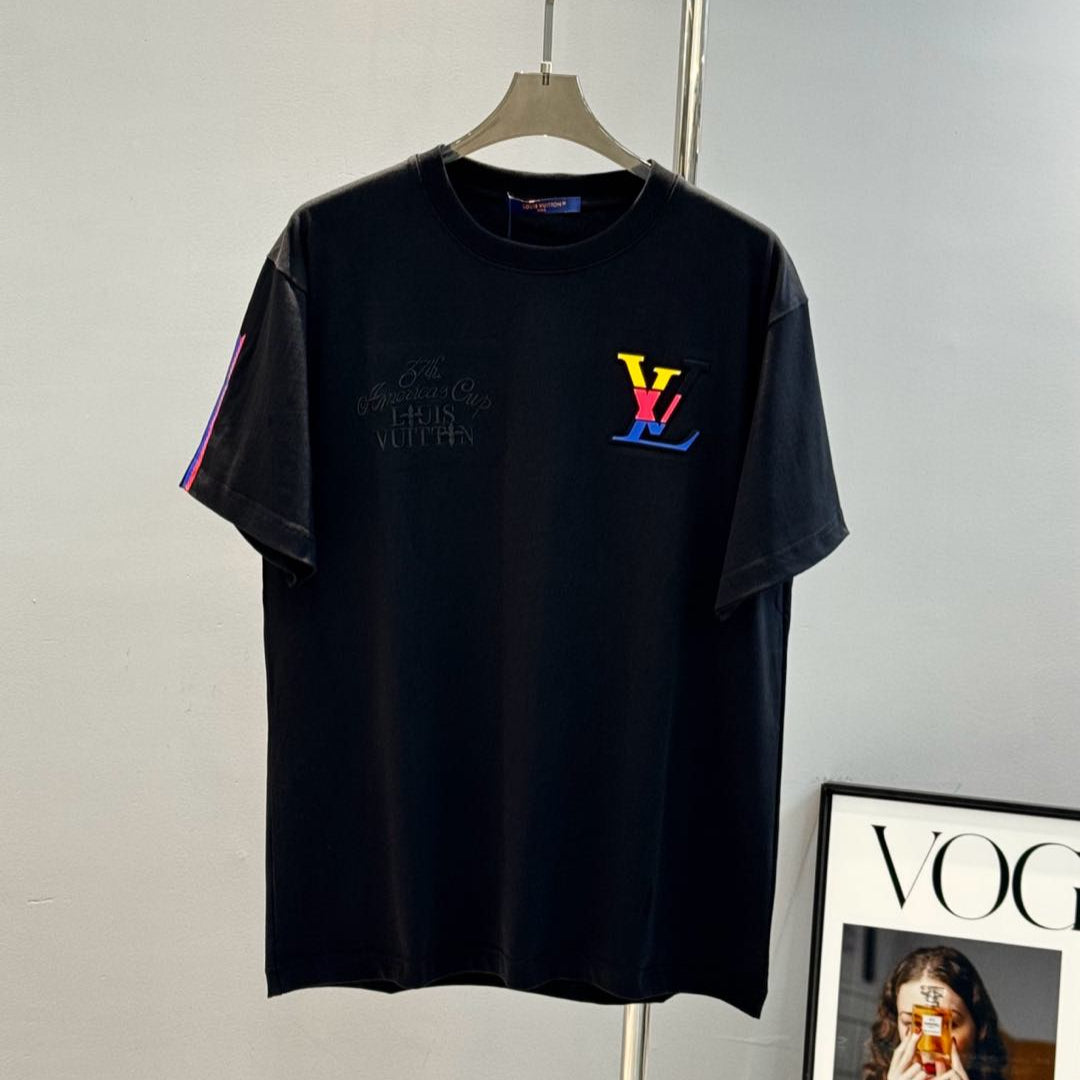 LV T-SHIRT IN BLACK COTTON 238789