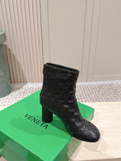 BOTTEGA VENETA 26S INTRECCIATO BOOTS 85 MM IN BLACK LAMBSKIN