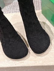 BOTTEGA VENETA 26S INTRECCIATO BOOTS 85 MM IN BLACK SUEDE