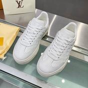 LV WOMEN GROOVY PLATFORM IN WHITE EMBOSSED CALFSKIN