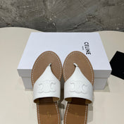 WOMEN TRIOMPHE FLAT THONG IN CALFSKIN WHITE