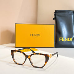 OVERSIZED FF DIAMONDS SQUARE FRAME SUNGLASSES FE50100 IN ACETATE